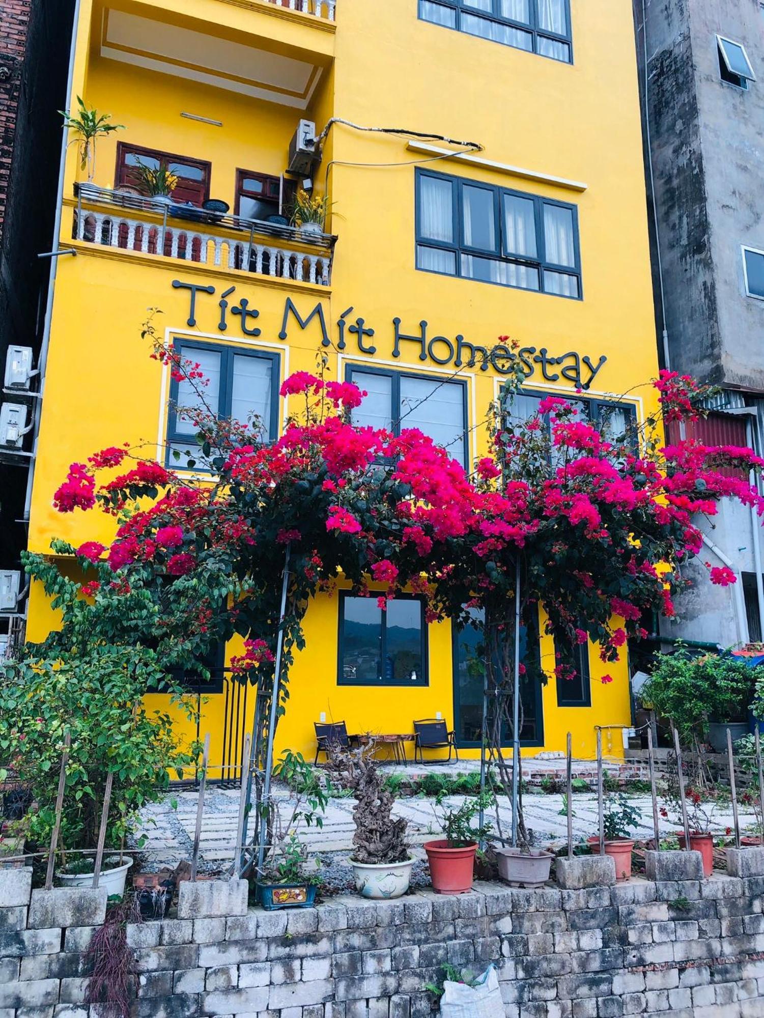Tit Mit Homestay 까오방 외부 사진